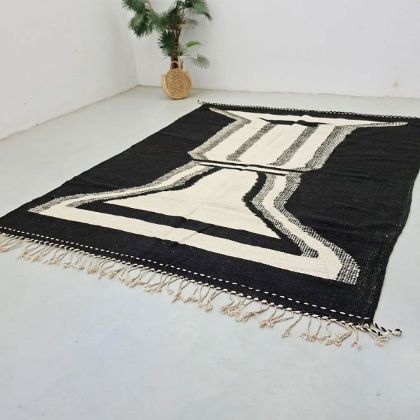 Zwart Tribal Zanafi kelim tapijt