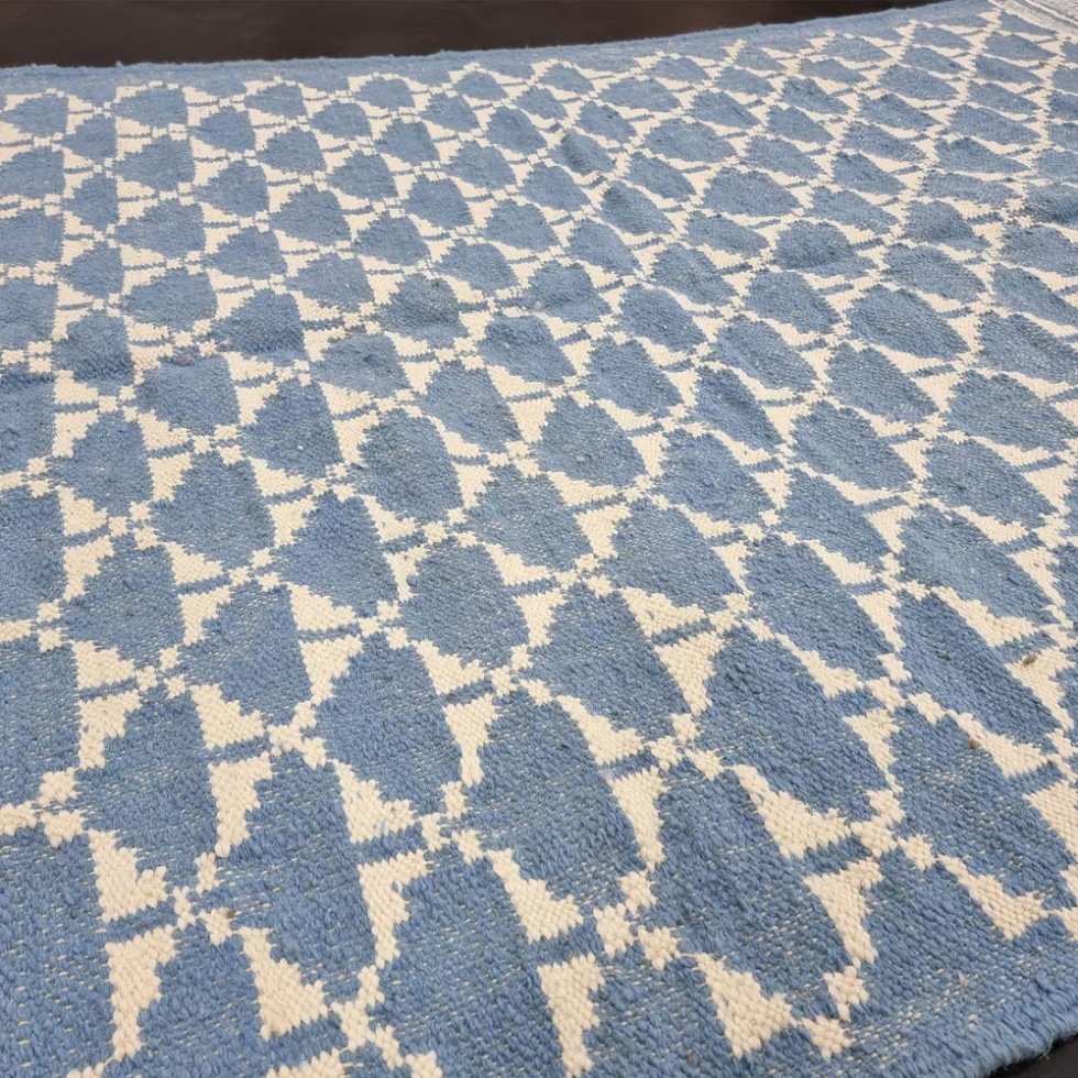 Blauw kelim Marokkaans tapijt