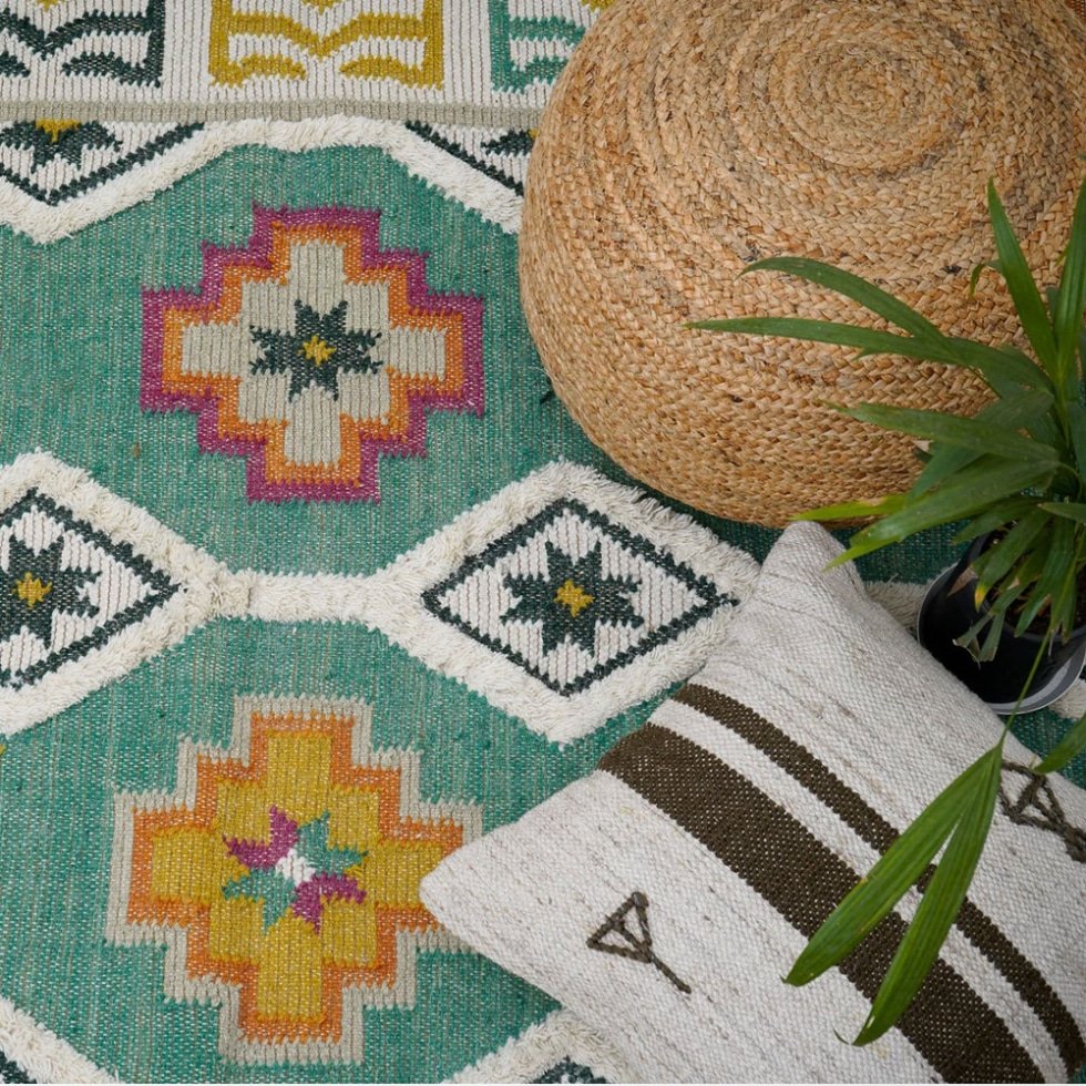 Groen helder kilim wollen vloerkleed