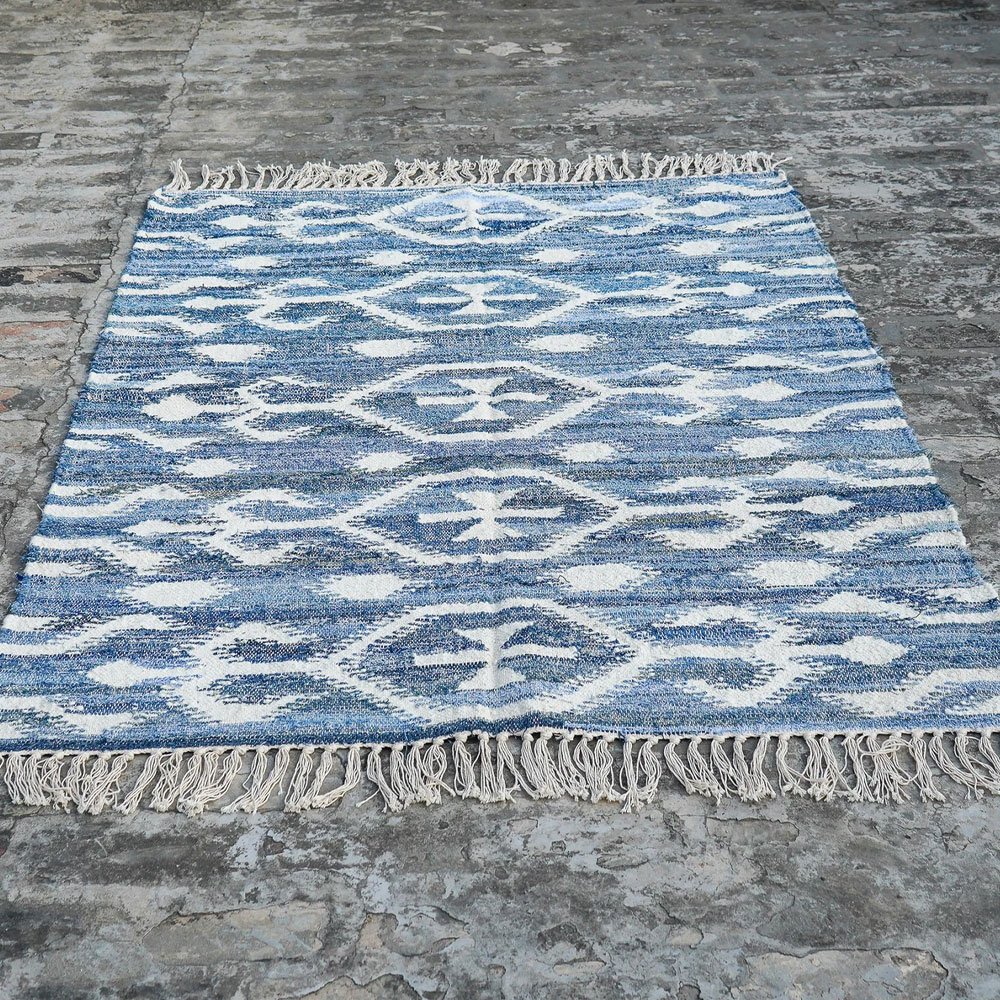Handgemaakt klassiek patroon blauw kilim vloerkleed Handgemaakt klassiek patroon blauw kilim vloerkleed