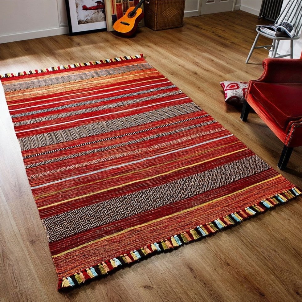 Vintage stijl rood gestreept kilim vloerkleed
