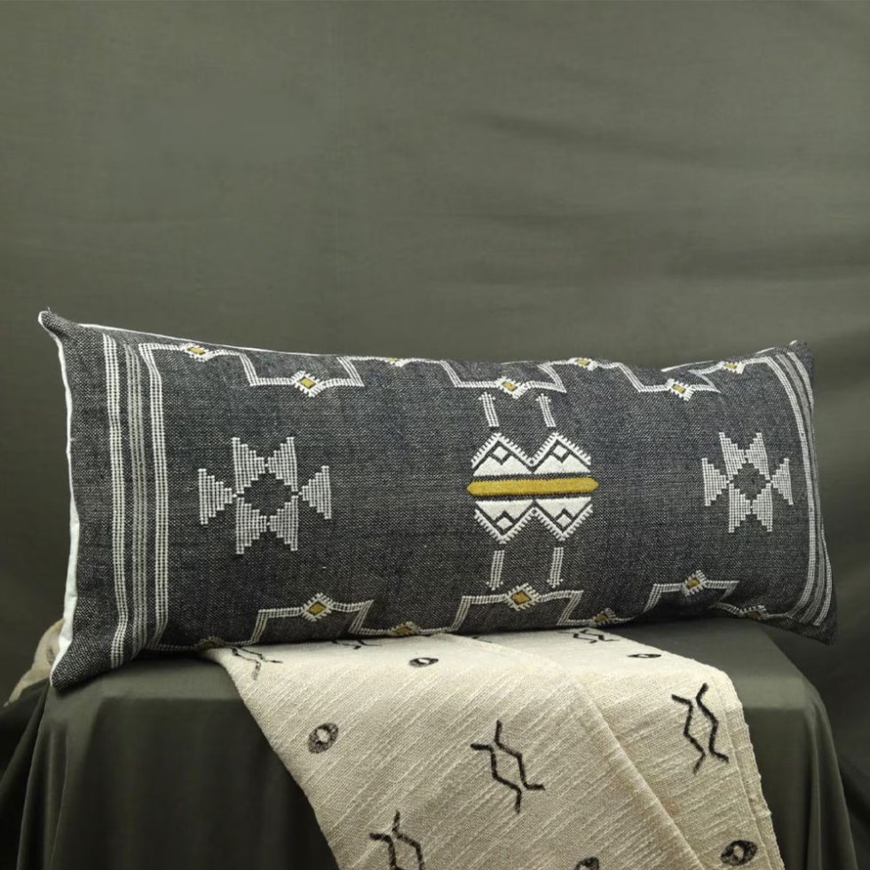 Lang kilim lendenkussen zwart
