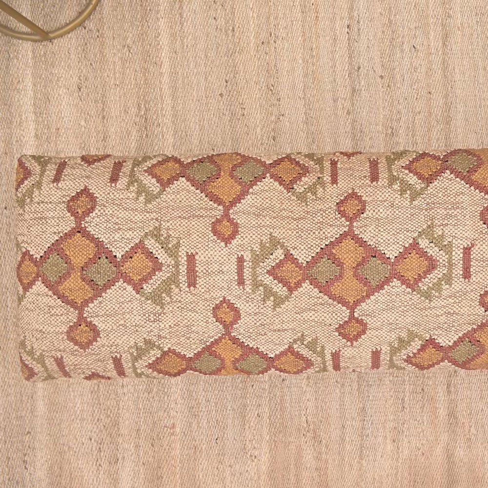 Beige kelim voetenbank Beige kelim voetenbank