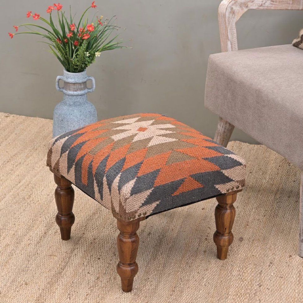 Geometrisch patroon kilim poef voetenbankje
