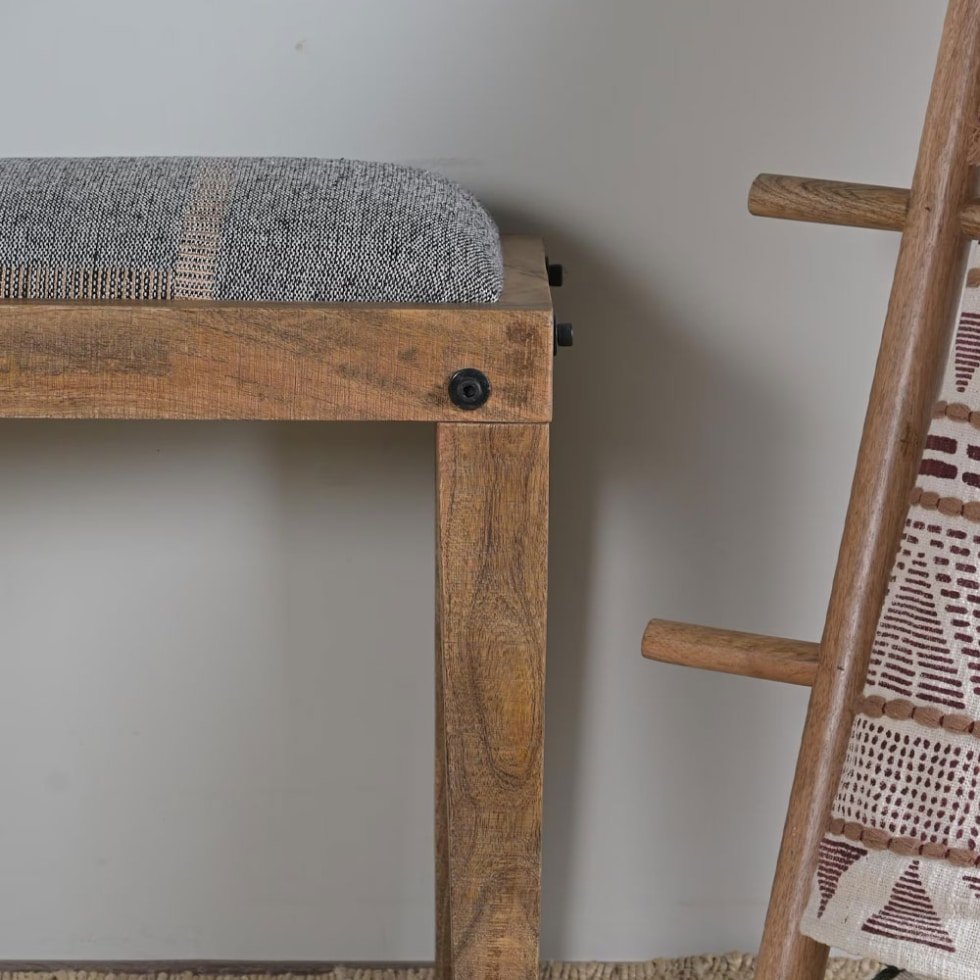 Grijze kilim voetenbank
