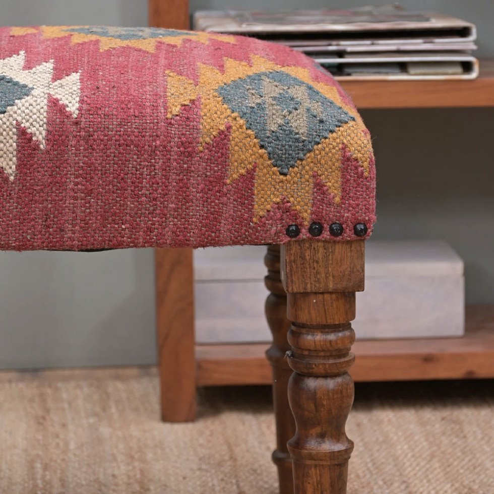 Rode navajo wollen jute kelim voetenbank